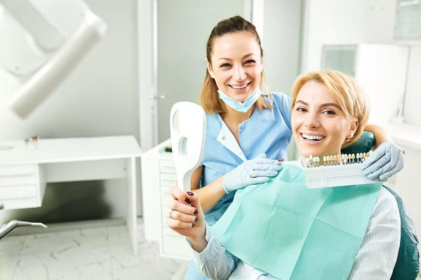How Can Pain Be Managed During Laser Teeth Whitening Abingdon?